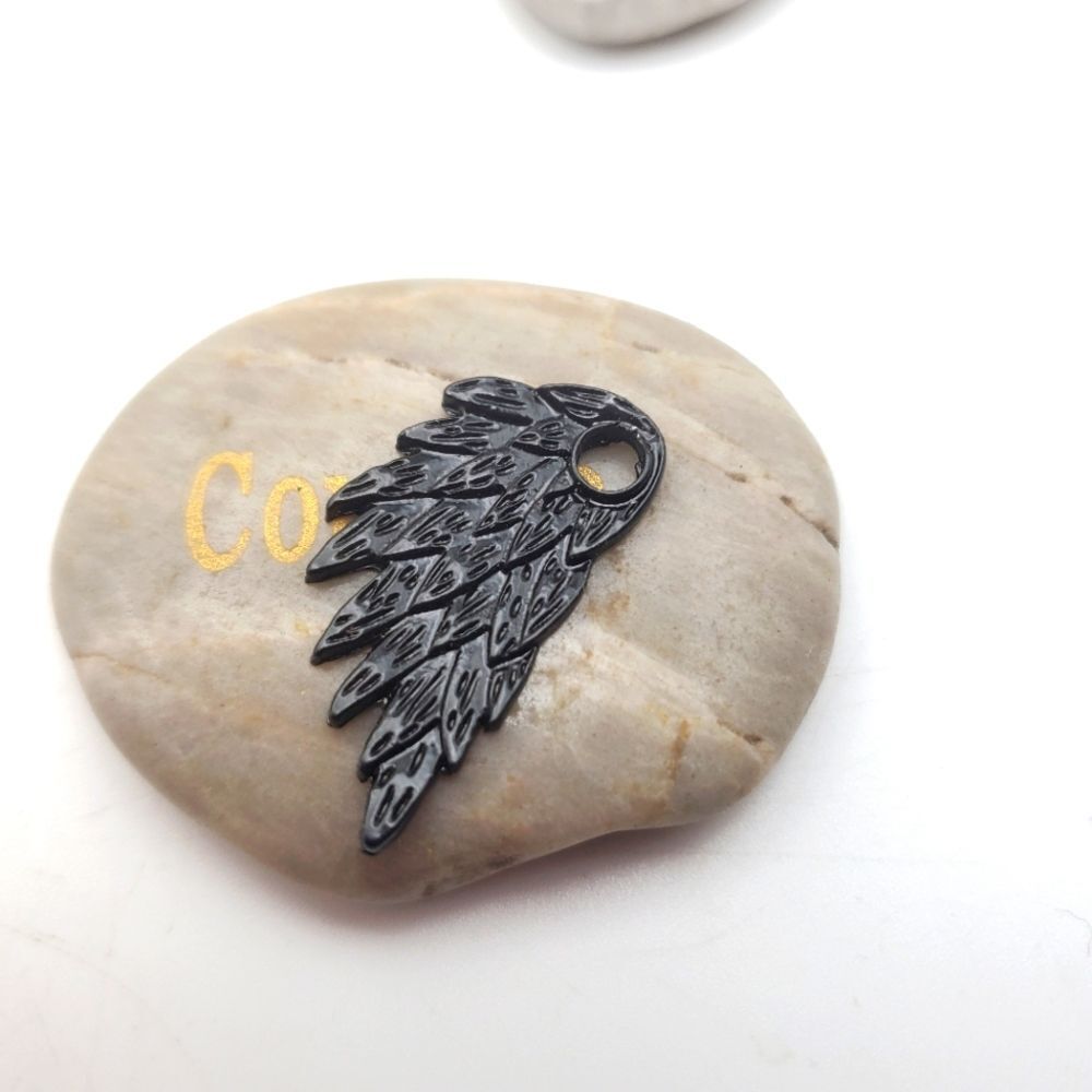 Fallen angel dark wing metallic necklace pendant‎